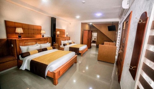 Family Suite