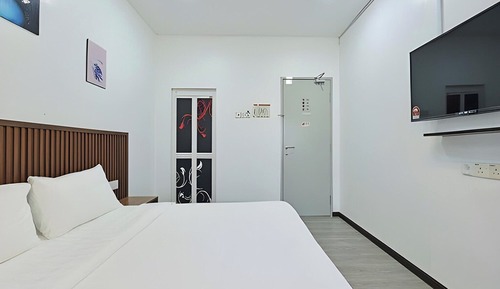 Executive Suite
