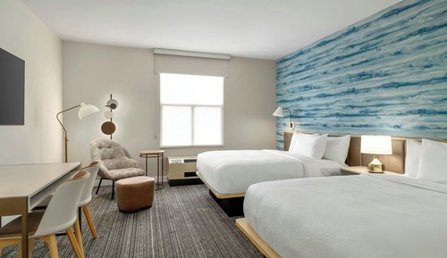 Studio Suite, 2 Queen Beds (Mobility Accessible, Tub)
