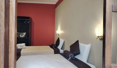 Classic Double Room, Courtyard View