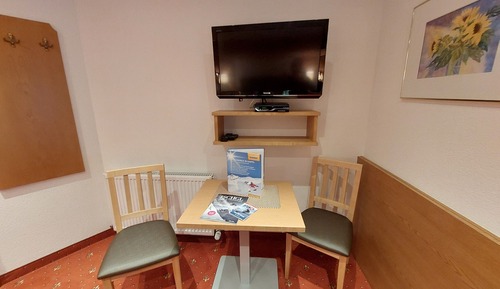 Classic Triple Room, 1 Queen Bed, Balcony, Hill View