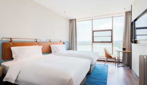 Business Twin Room