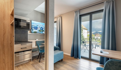 Double Room, Kitchen, Courtyard View