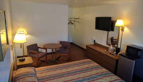 Standard Room, 1 Queen Bed, Accessible, Non Smoking