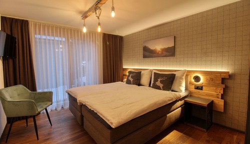 Premium Chalet, 4 Bedrooms, Sauna, Mountain View
