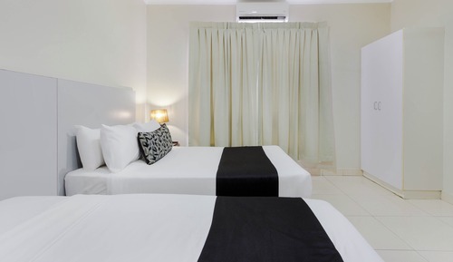 Family Studio, Multiple Beds, Non Smoking, Kitchenette