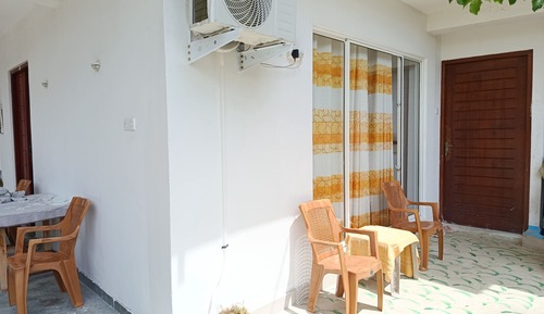 Comfort Apartment, Patio, Mountain View