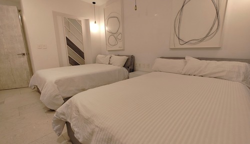 Family Apartment, 2 Bedrooms, Private Pool, Beachfront