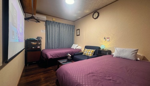 Basic Twin Room