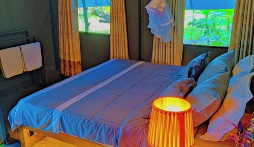 Luxury Tent, Lake View, Lakeside