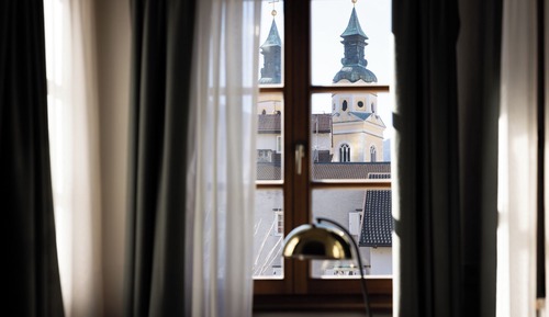 Luxury Suite, 1 King Bed, City View, Mezzanine