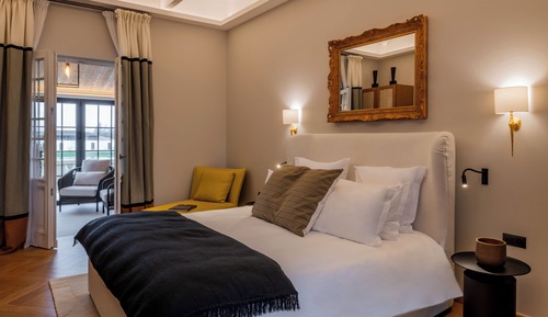 Deluxe Double Room, Lake View