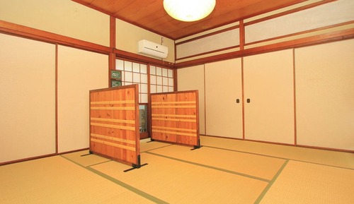 Shared Dormitory, Women only, Non Smoking (20 sqm)