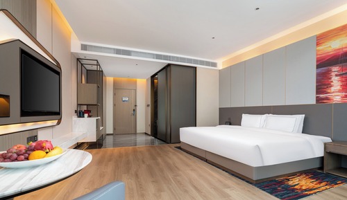Basic Single Room, City View
