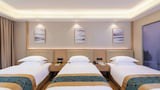 Signature Triple Room, Partial Lake View
