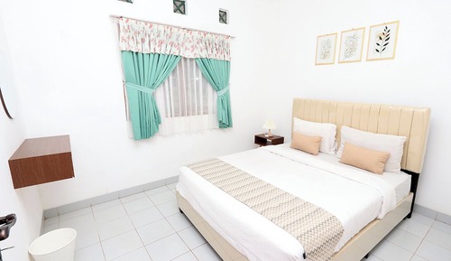 Family Villa, Balcony