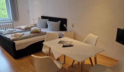 Basic Double Room, Private Bathroom (Natur pur)