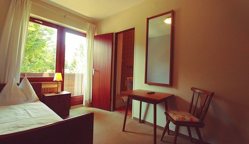 Basic Single Room, Mountain View