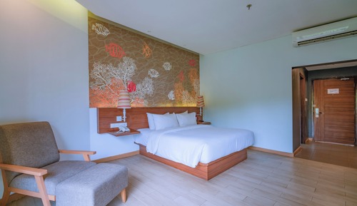 Deluxe Room, Garden View