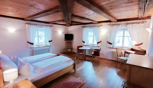 Double Room, Non Smoking, Mountain View