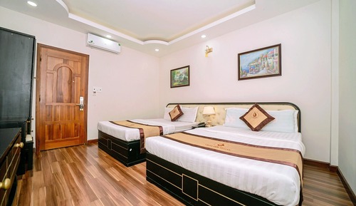 Standard Twin Room