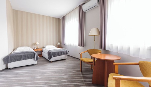 Business Twin Room