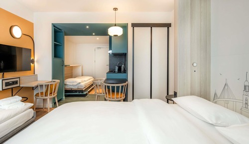 Studio, Multiple Beds