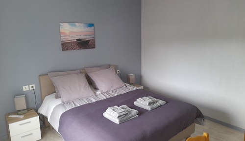 Room, 1 Queen Bed, Non Smoking, Private Bathroom