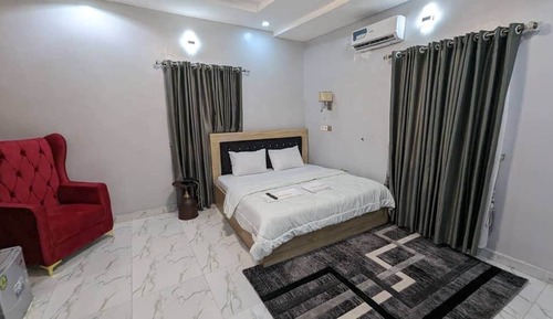 Comfort Apartment, 1 Large Twin Bed, Concierge Service, Executive Level