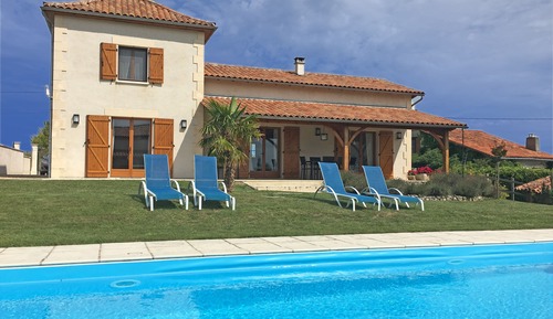 Deluxe House