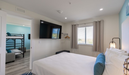 Deluxe Suite, Balcony