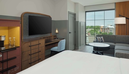 Premium Room, 1 King Bed