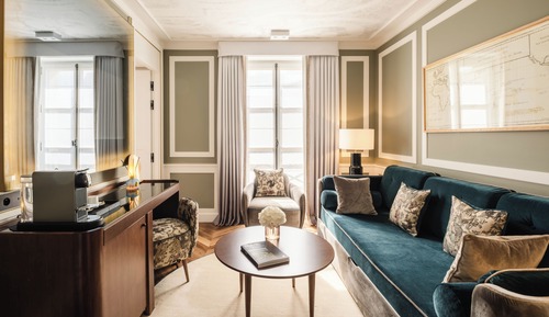 Suite