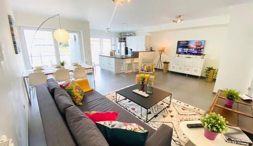 Deluxe Apartment
