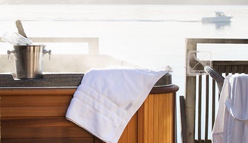 Sea Studio (Inc. Private Jacuzzi)