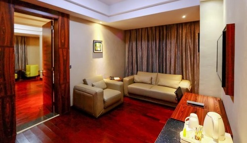 Executive Suite