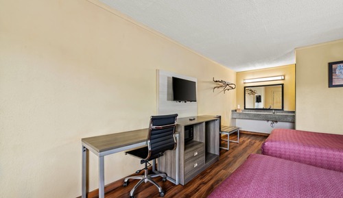 Standard Room, 2 Double Beds, Smoking