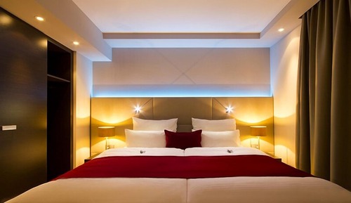 Executive Room, Courtyard View