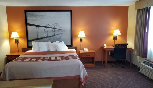 Deluxe Studio Suite, 1 King Bed, Non Smoking
