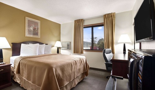 Room, 1 Queen Bed, Non Smoking