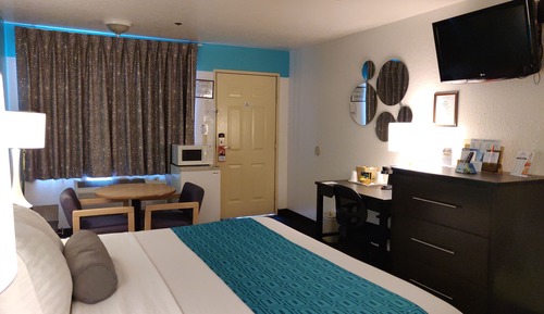 Room, 1 King Bed, Non Smoking