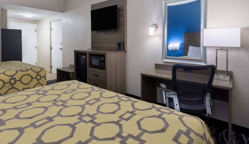 Room, 2 Queen Beds, Non Smoking
