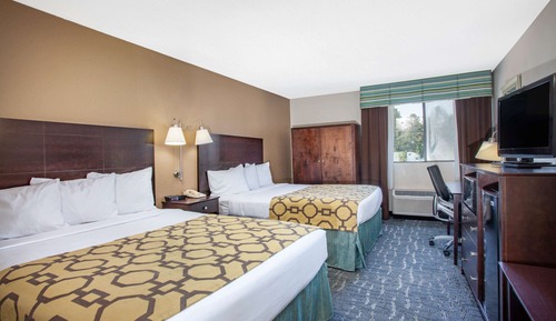 Room, 2 Queen Beds, Non Smoking