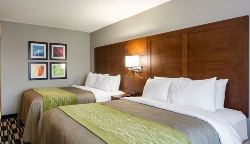 Standard Room, 2 Queen Beds, Non Smoking