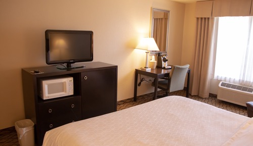 Standard Room, 1 King Bed