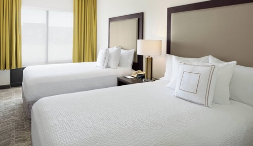Suite, 2 Double Beds, Non Smoking (Mobility/Hearing Accessible, Tub)
