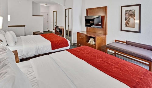Suite, Non Smoking (2 Queen Beds, with sofa bed)