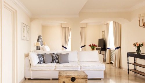 Bellevue Suite