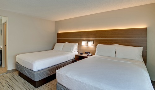 Standard Room, 2 Queen Beds
