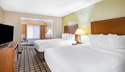 Room, 2 Queen Beds, Accessible, Non Smoking (Mobility)
